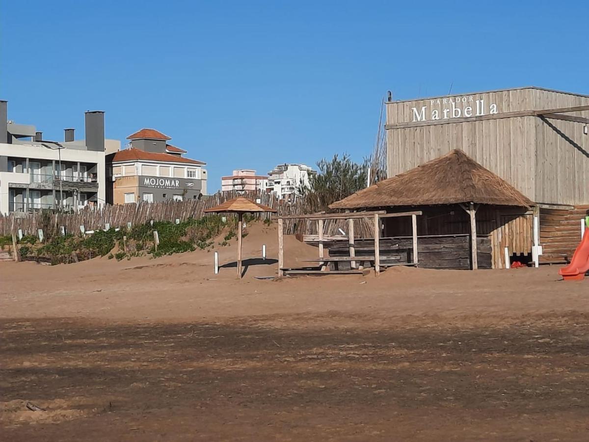 Mojomar Pinamar Hotel Exteriör bild